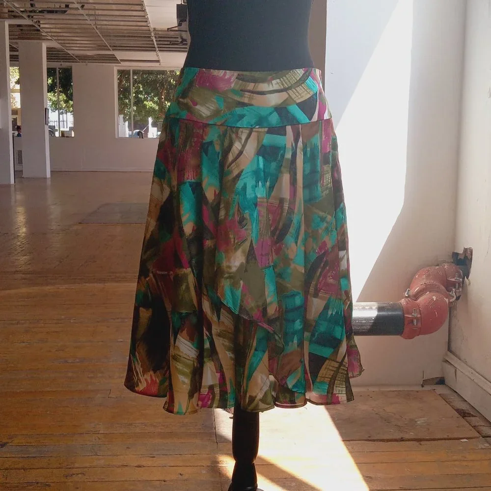 Sunny Leigh vivid Abstract Skirt Set